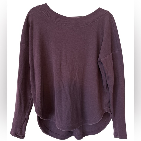 Athleta Tops - ATHLETA Women's Plum Sweatshirt size M